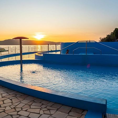 Mediteran Travel Mobile Homes Solaris Brodarica Kültér fotó