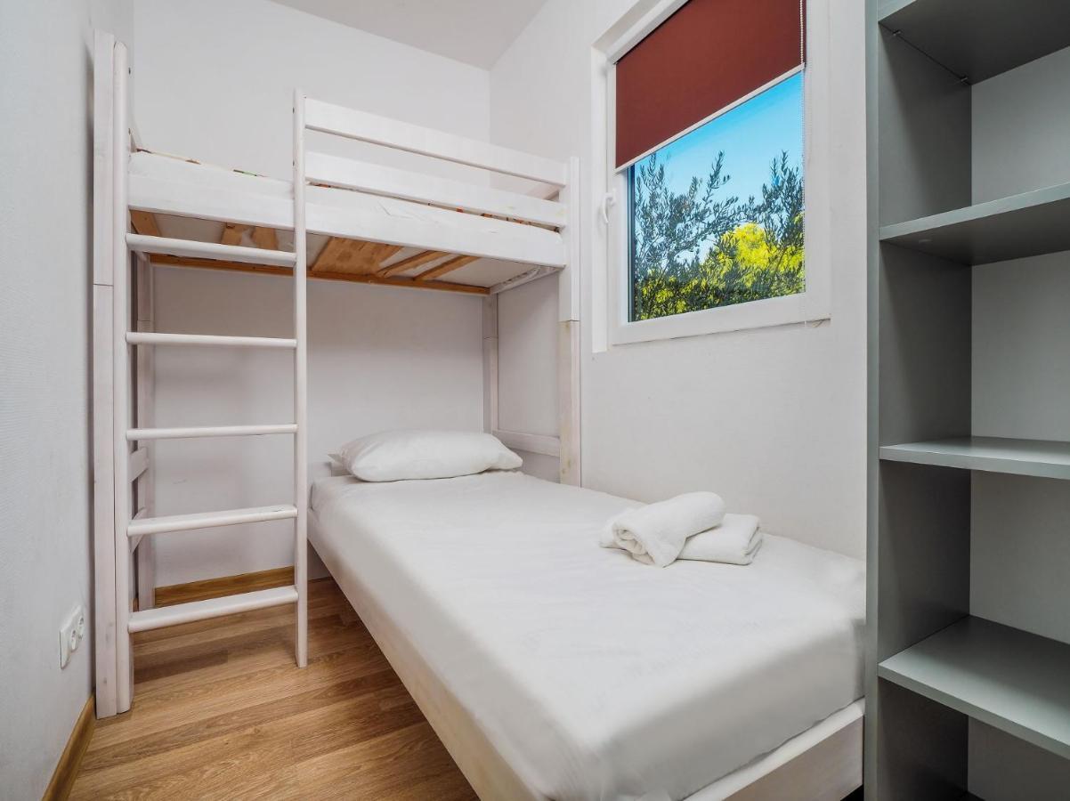 Mediteran Travel Mobile Homes Solaris Brodarica Kültér fotó